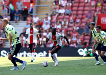 Week-end Européen des Aigles : Moussa Djenepo retrouve ses marques, Kamory buteur mais Reims s’incline…