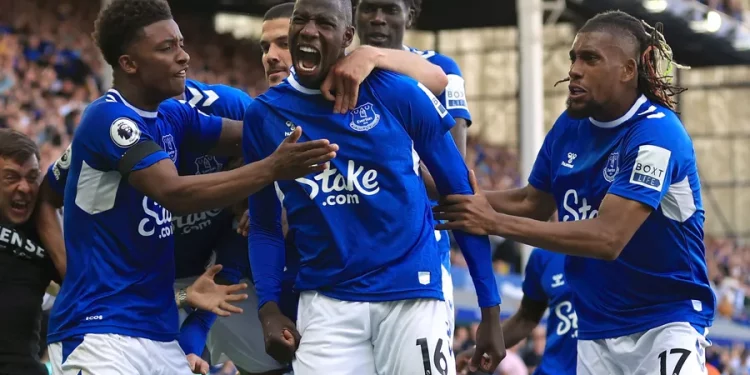 Week-End Européen des Aigles : Doucouré assure le maintien à Everton, Doudou et Leipzig terminent sur le podium…