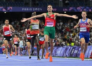 POUR AVOIR OFFRIR AU MAROC SA PREMIERE MEDAILLE AUX JO PARIS