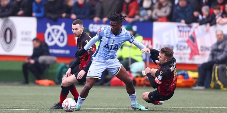 Week-End Européen des Aigles : Un Bissouma des Grands soirs en FA Cup, Kiki voit ROUGE pour son retour après sa longue blessure…